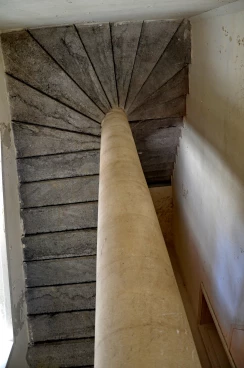 Escalier 18-04-25 17-17-47