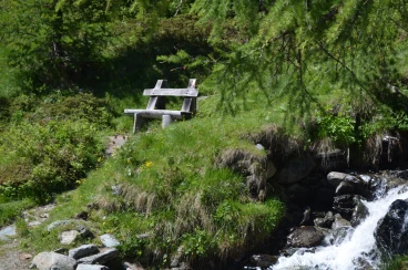 20250225111718-9e76ba9f