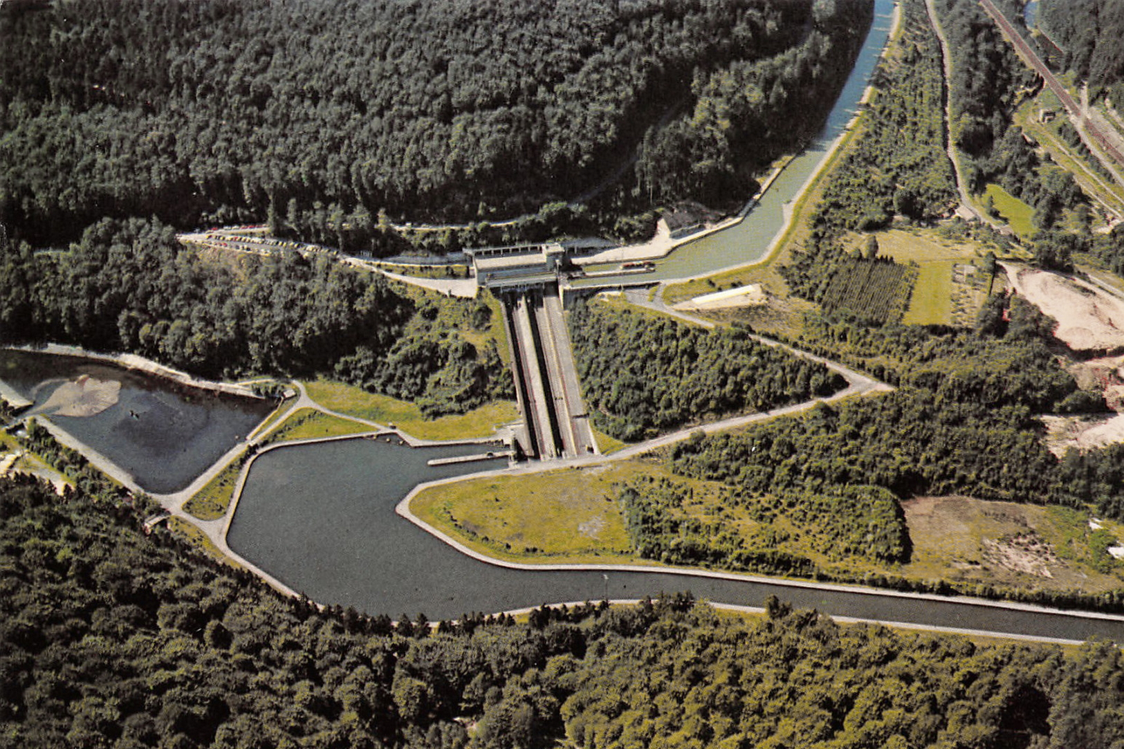 Vues aeriennes d'Arzviller